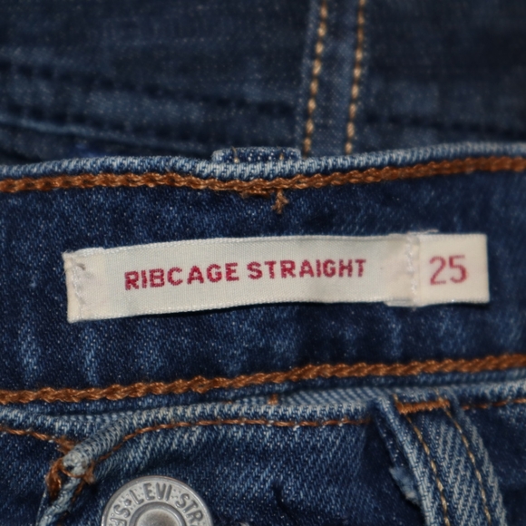 Levis Ribcage Straight Ankle Jean in dark indigo by Levi's. Ribcage Jeanwith its - Picture 11 of 11